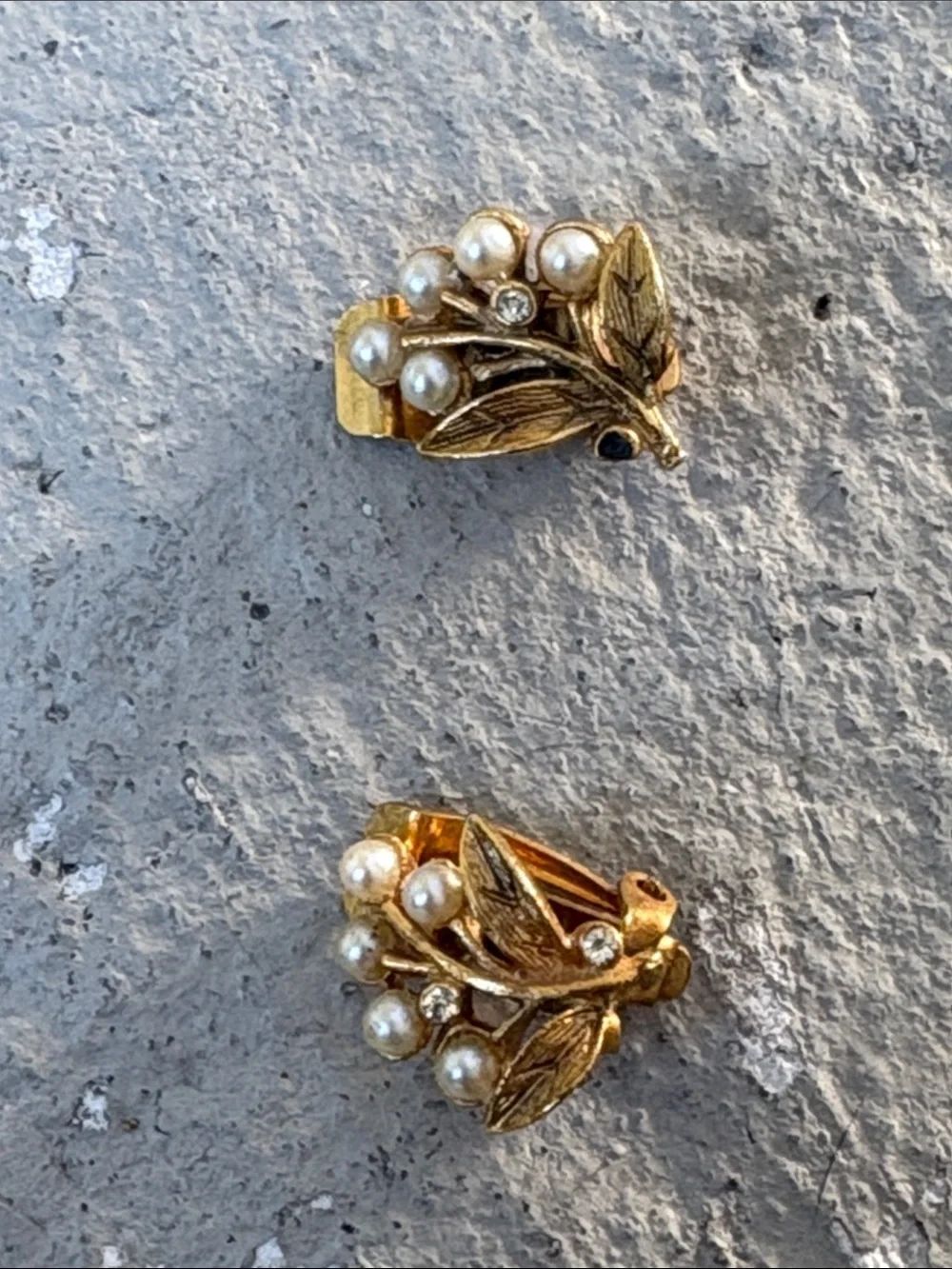1950s Gold filled n pearls n clip on earrings